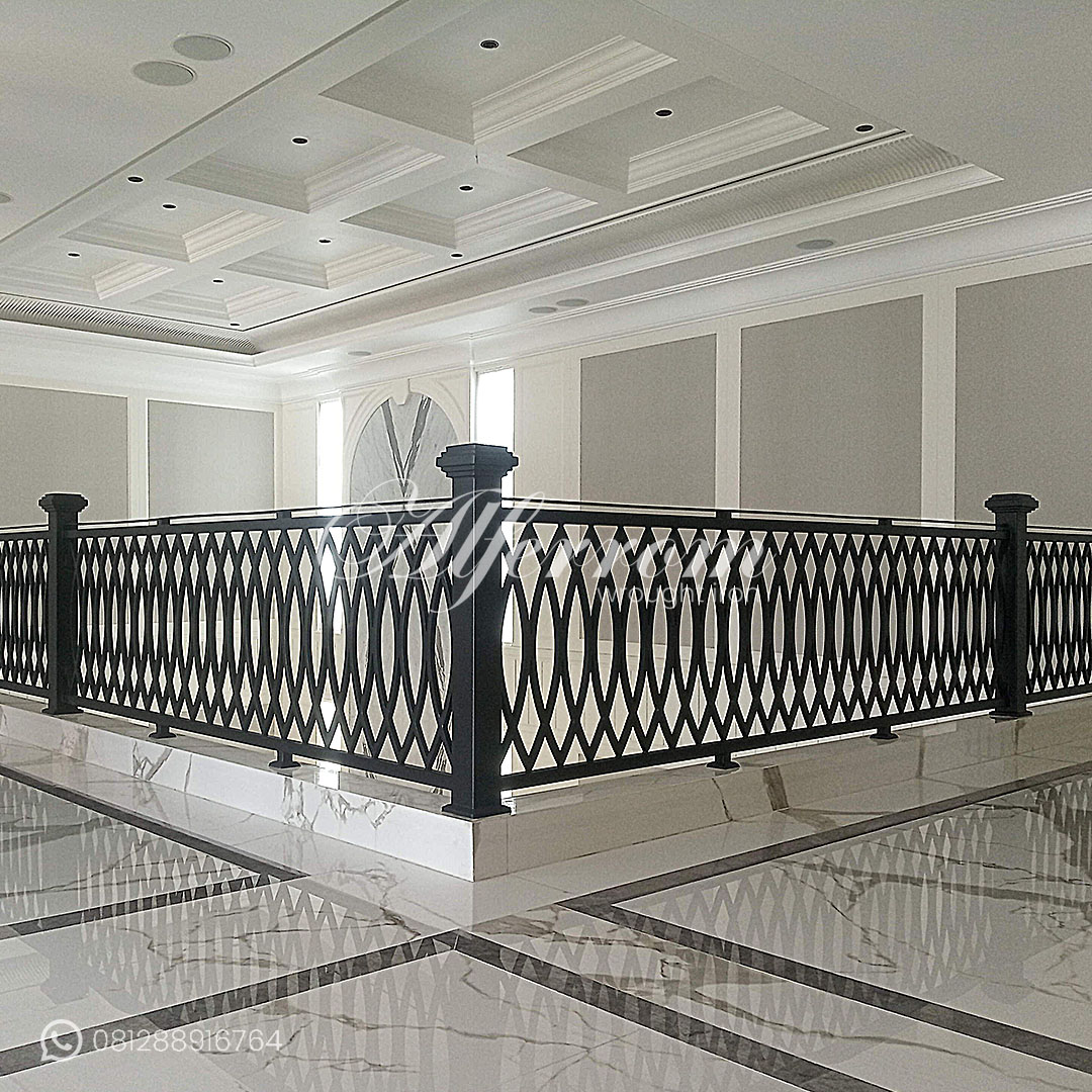Railing Balkon Minimalis Modern Besi Tempa